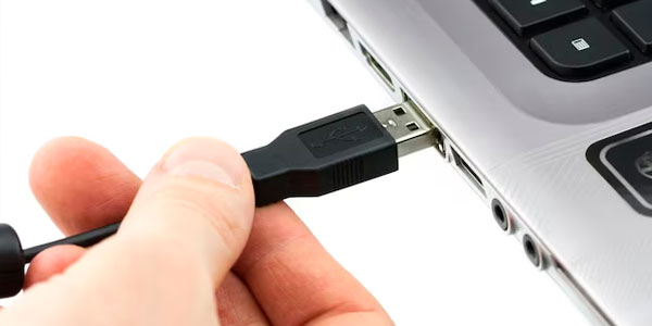 conexion de cable usb en computadora